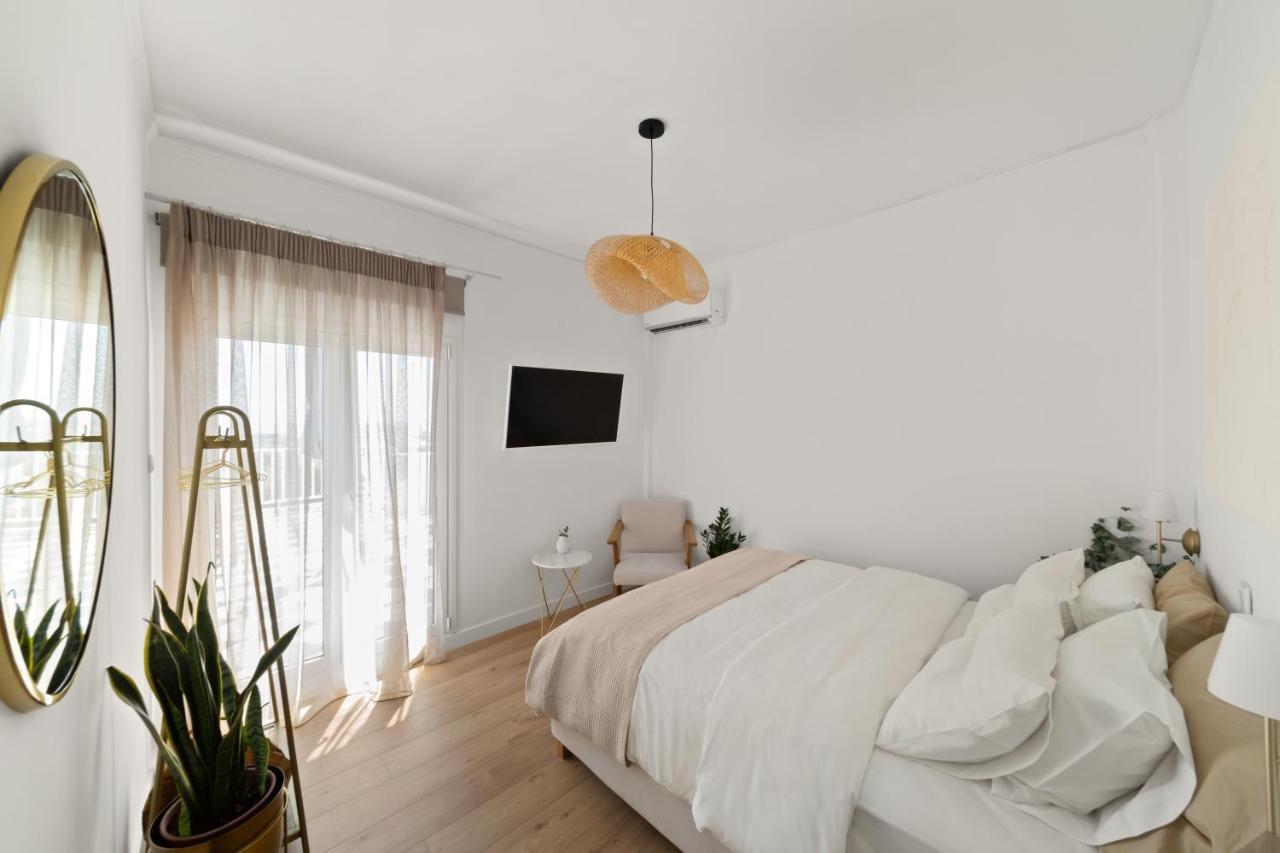 Luxurious Apartment With Big Sea View Terrace - Central Location 아테네 외부 사진
